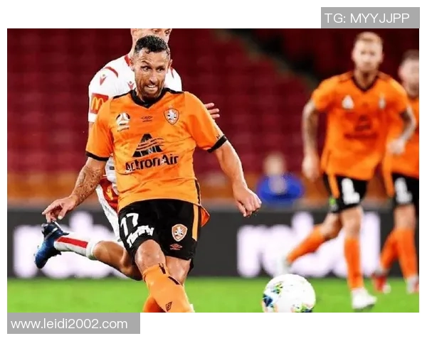 布里斯班与惠灵顿的激烈对决展现足球魅力与团队精神